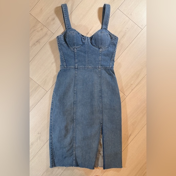 Dresses & Skirts - GRLFRND Gianna Denim Sweetheart Neck Bustier Midi Charmed Life Blue Dress Size S